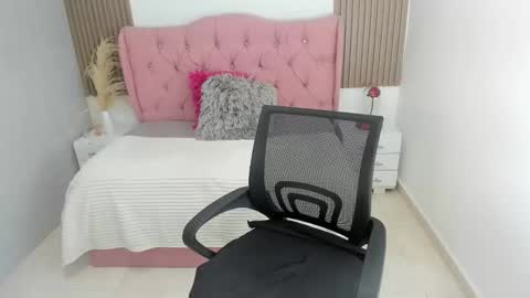 FANNY online show from 02/11/26, 12:26