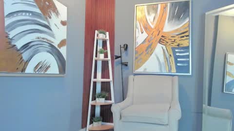 Snapshot of fanny_lopez chatting on 12/16/25, 10:20 fanny_lopez online show from 12/16/25, 10:20