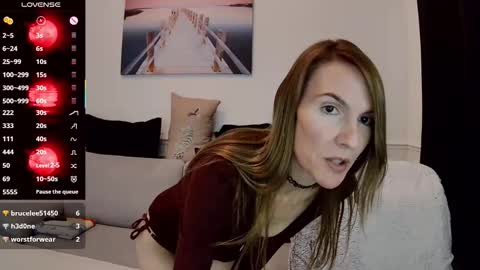 Fanny online show from 11/16/25, 01:55