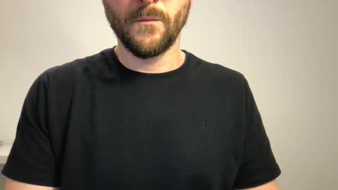 Snapshot of fantacyland chatting on 12/19/24, 05:08 Alex online show from 12/19/24, 05:08