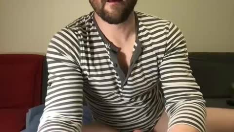 Snapshot of fantacyland chatting on 12/26/24, 10:09 Alex online show from 12/26/24, 10:09