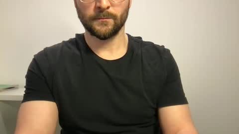 Snapshot of fantacyland chatting on 01/29/25, 04:52 Alex online show from 01/29/25, 04:52