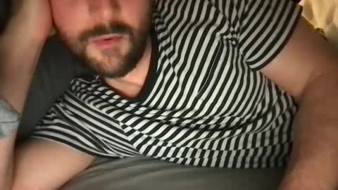 Snapshot of fantacyland chatting on 11/07/25, 02:11 Alex online show from 11/07/25, 02:11