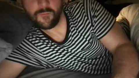 Snapshot of fantacyland chatting on 11/08/25, 02:56 Alex online show from 11/08/25, 02:56