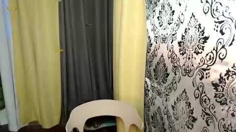 Snapshot of fantastic_allena07 chatting on 10/24/25, 05:04 Allena online show from 10/24/25, 05:04