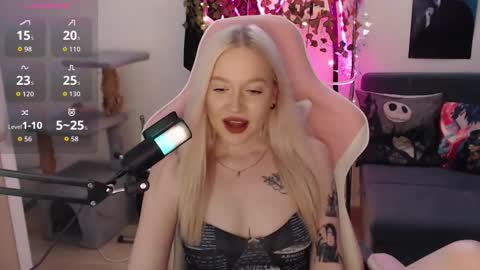 Lisa online show from 02/14/26, 11:45