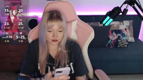Snapshot of fantasy_lisa chatting on 04/11/26, 11:53 Lisa online show from 04/11/26, 11:53