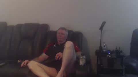 Snapshot of fantom666 chatting on 11/07/25, 05:46 PHANTOM online show from 11/07/25, 05:46