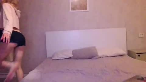 Snapshot of fapputa chatting on 12/03/24, 11:02 Kira online show from 12/03/24, 11:02