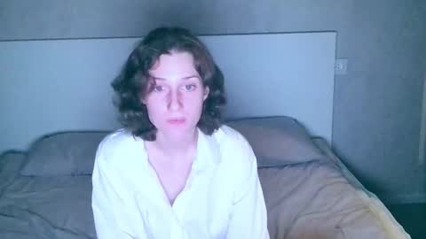 Snapshot of fapputa chatting on 10/19/25, 12:00 Kira online show from 10/19/25, 12:00