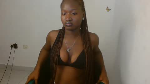 Snapshot of fariha_babyy chatting on 06/11/26, 05:33 Fariha online show from 06/11/26, 05:33
