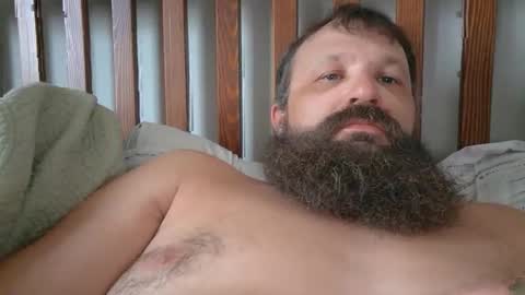 Snapshot of farm2boy chatting on 02/17/26, 09:54 Farm2boy online show from 02/17/26, 09:54