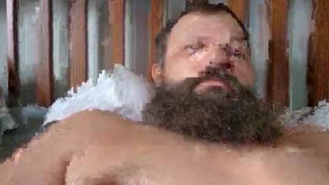 Snapshot of farm2boy chatting on 02/21/26, 06:31 Farm2boy online show from 02/21/26, 06:31