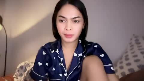 farrahmoanx online show from 07/08/26, 07:51