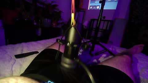 Snapshot of farty_sluts chatting on 03/03/25, 10:17 farty_sluts online show from 03/03/25, 10:17