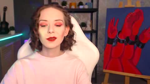 Fascinating   Eyes online show from 11/17/25, 09:20