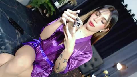 Snapshot of fascinatingtransvalerie chatting on 02/21/25, 06:04 fascinatingtransvalerie online show from 02/21/25, 06:04