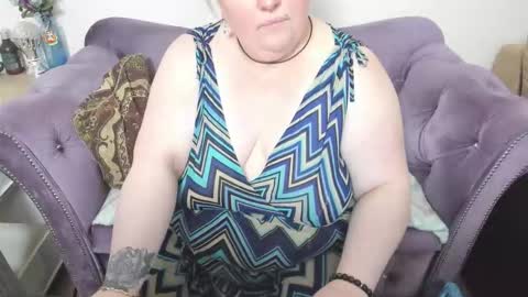 fashiona online show from 02/24/26, 09:18