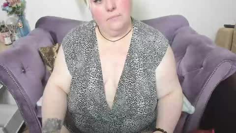 fashiona online show from 04/01/26, 09:01