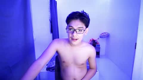 fastfucker_22 online show from 03/07/25, 08:55