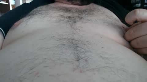 Snapshot of fat_bear_boy chatting on 05/31/26, 01:07 fat_bear_boy online show from 05/31/26, 01:07