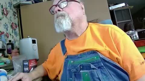 Fred. online show from 02/09/25, 04:57