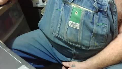 Fred. online show from 10/19/25, 04:02