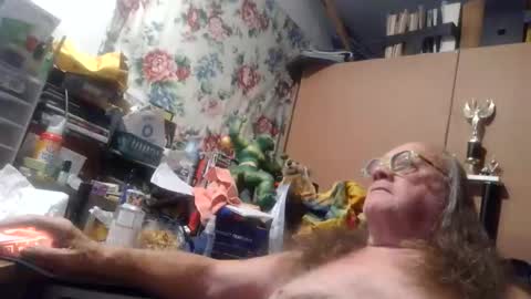 Snapshot of fatfreddythecat chatting on 05/31/26, 05:37 Fred. online show from 05/31/26, 05:37