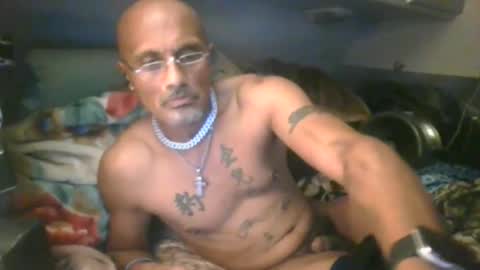 Snapshot of fatheragain8055 chatting on 12/18/25, 02:17 himthewholetime online show from 12/18/25, 02:17