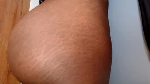 lexie online show from 04/16/26, 08:04