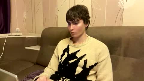 Snapshot of faustfrost chatting on 10/10/25, 04:17 Faust online show from 10/10/25, 04:17