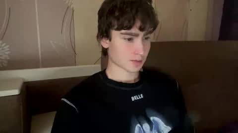 Snapshot of faustfrost chatting on 10/24/25, 12:12 Faust online show from 10/24/25, 12:12