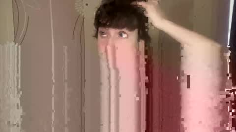 Snapshot of faustfrost chatting on 10/27/25, 11:58 Faust online show from 10/27/25, 11:58