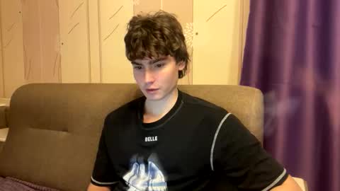 Snapshot of faustfrost chatting on 11/06/25, 11:44 Faust online show from 11/06/25, 11:44