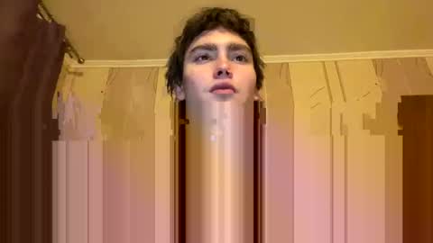 Snapshot of faustfrost chatting on 12/15/25, 05:39 Faust online show from 12/15/25, 05:39