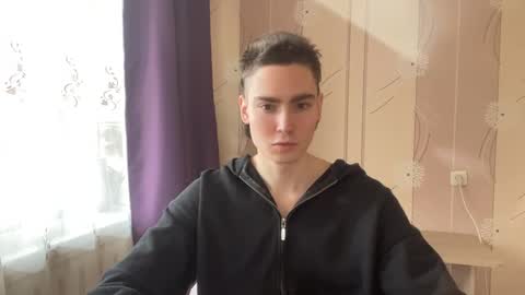 Faust online show from 03/25/26, 12:00