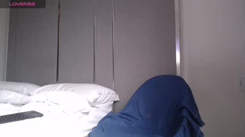 Snapshot of faustosaenz chatting on 12/27/24, 11:50 FAUSTO online show from 12/27/24, 11:50