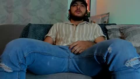 Snapshot of favid95 chatting on 10/25/25, 09:20 favid95 online show from 10/25/25, 09:20