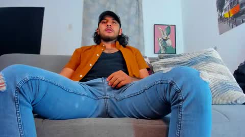 Snapshot of favid95 chatting on 02/06/26, 11:19 favid95 online show from 02/06/26, 11:19