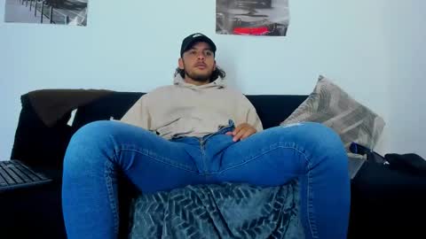 Snapshot of favid95 chatting on 05/12/26, 08:50 favid95 online show from 05/12/26, 08:50