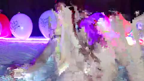 Student online show from 02/11/25, 10:50