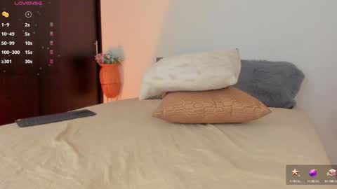 Snapshot of fay_miller2 chatting on 01/22/25, 03:41 welcome to my world  online show from 01/22/25, 03:41