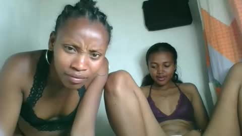 fayence09 online show from 10/24/25, 06:59