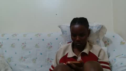 fayrie1 online show from 09/16/25, 11:11