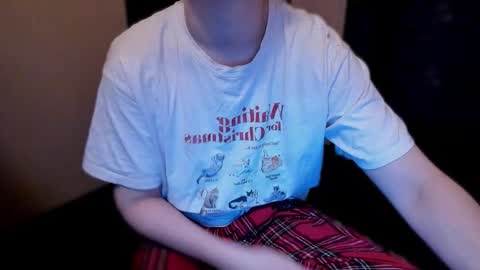 Michael online show from 12/03/25, 01:20