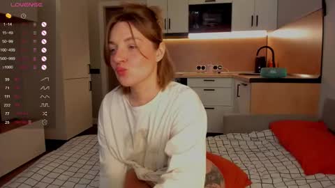 Snapshot of fedoseya chatting on 02/28/26, 01:12 Fedosya Baby Girl online show from 02/28/26, 01:12