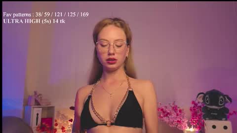 Snapshot of feelbetterwithme chatting on 09/21/25, 03:52 Princess Kate HOT ANAL VID ON FANSLY Help me reach 100 likes online show from 09/21/25, 03:52