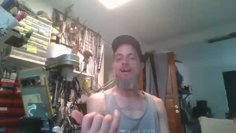 Snapshot of feelfemdom chatting on 09/19/25, 09:43 feelfemdom online show from 09/19/25, 09:43