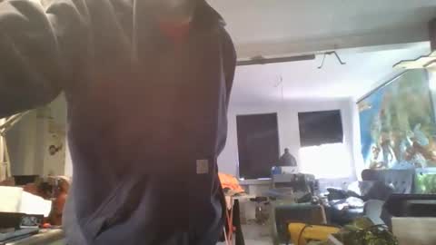 Snapshot of feelfemdom chatting on 10/19/25, 10:38 feelfemdom online show from 10/19/25, 10:38