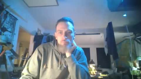 Snapshot of feelfemdom chatting on 10/30/25, 04:52 feelfemdom online show from 10/30/25, 04:52